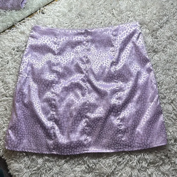 Purple Leopard Print Mini Skirt - Picture 2 of 4